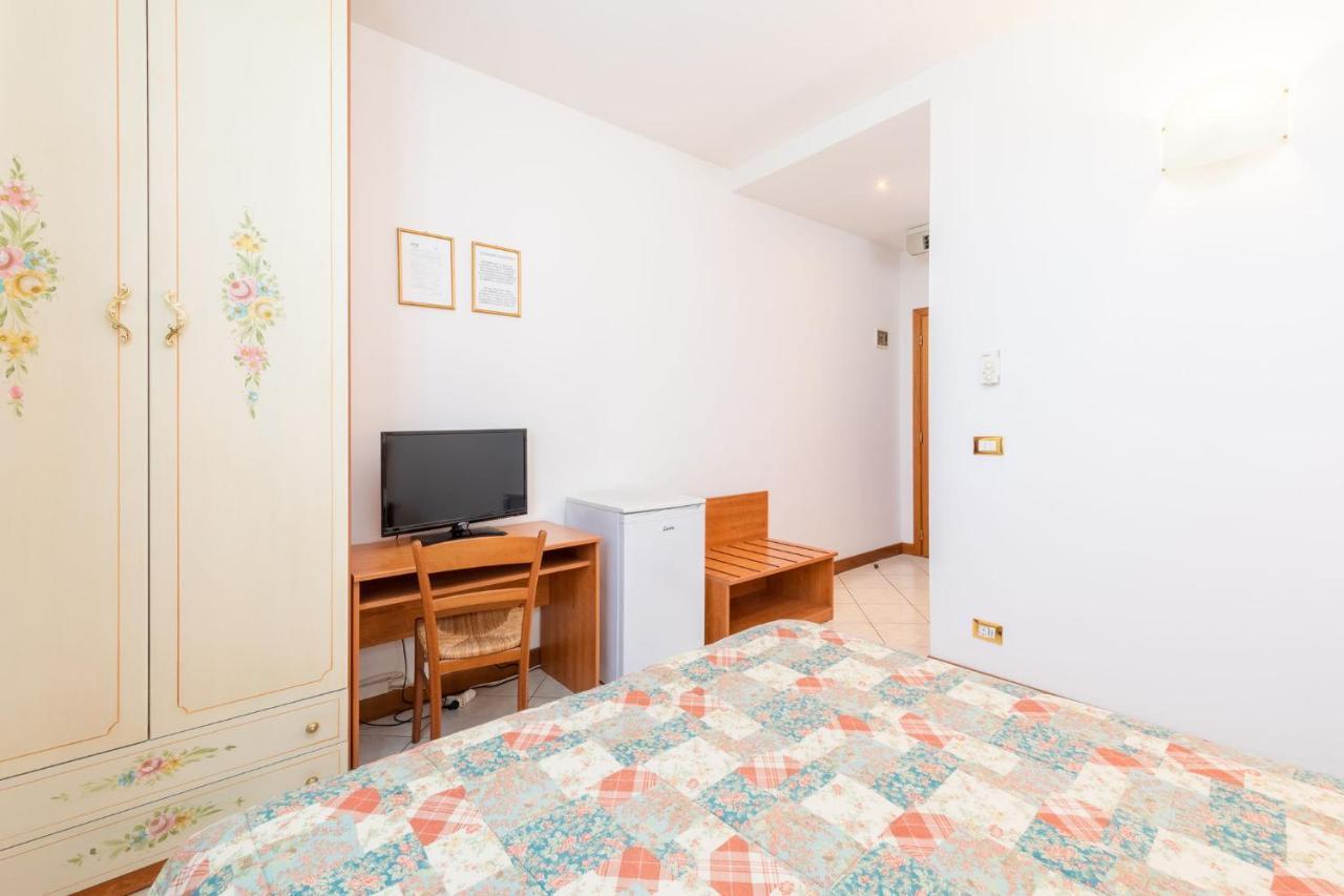 B&B New Aurora Venice Marghera Exterior photo