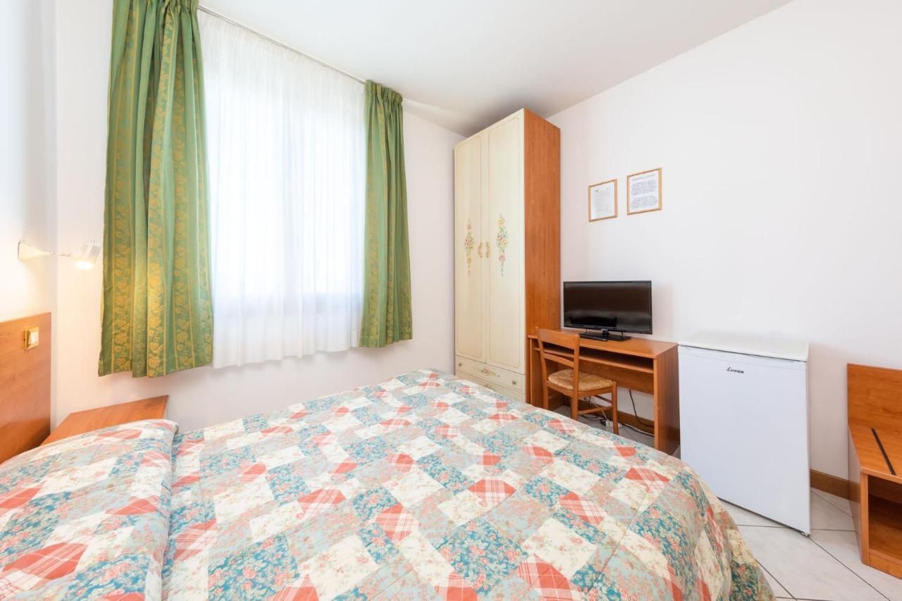 B&B New Aurora Venice Marghera Exterior photo
